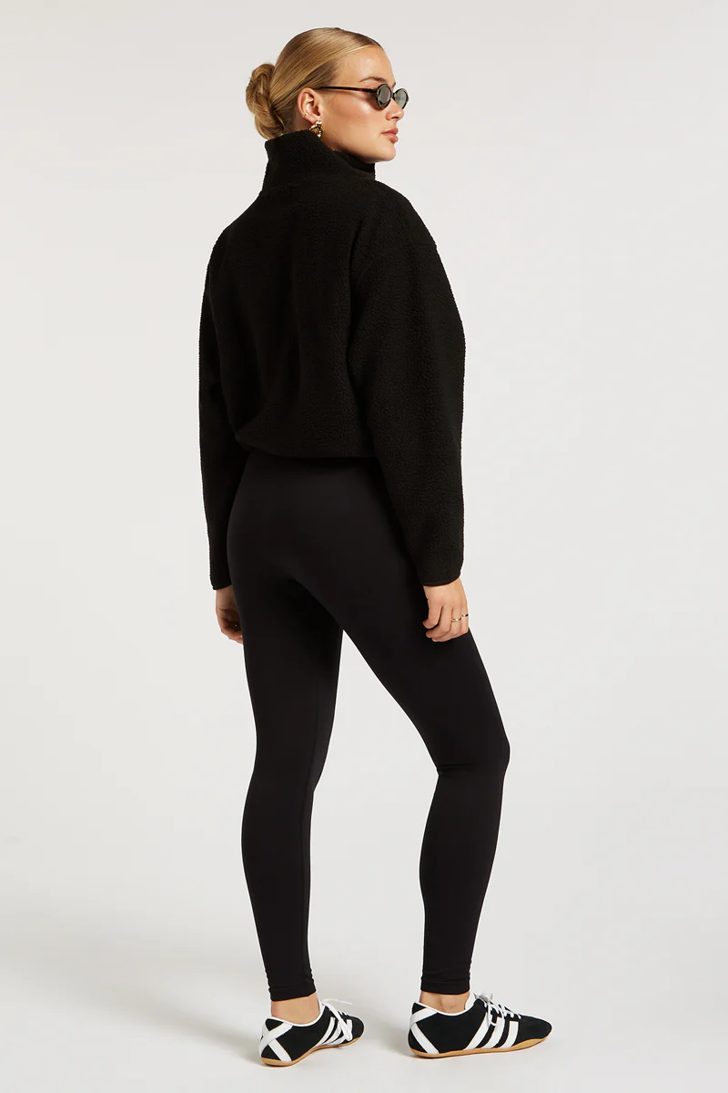 PHOENIX Half-Zip Black - Image 4